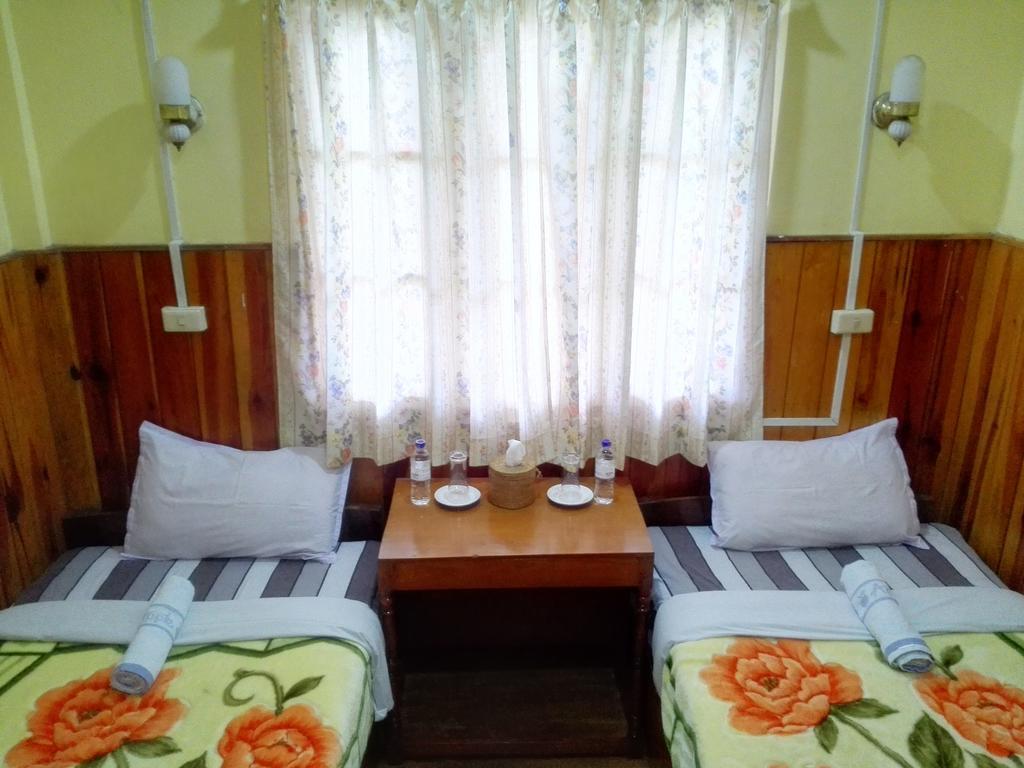 Bright Hotel Науншве Номер фото