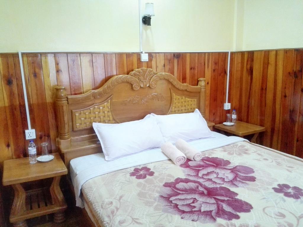 Bright Hotel Науншве Екстер'єр фото